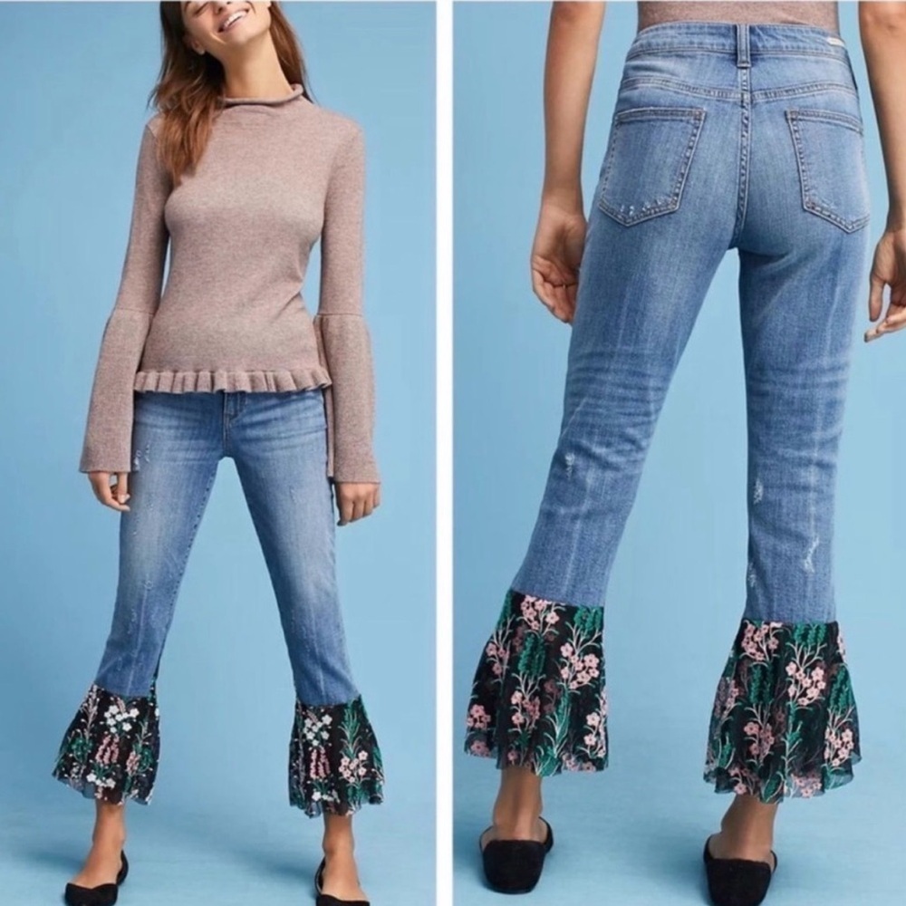 Anthropologie Pilcro cropped flare jeans embroidered floral bell bottoms size 31